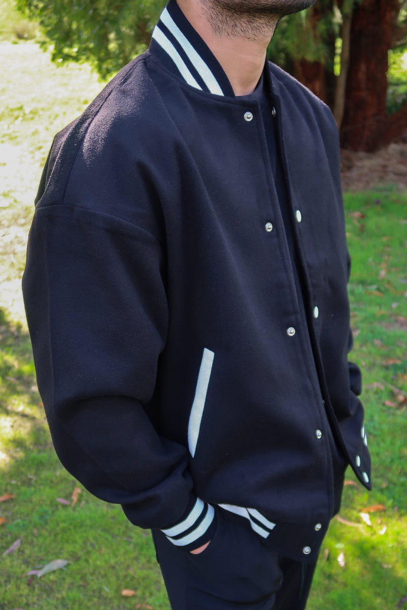 Classic Bomber Jacket - Black