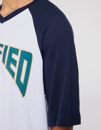 Raglan T-Shirt