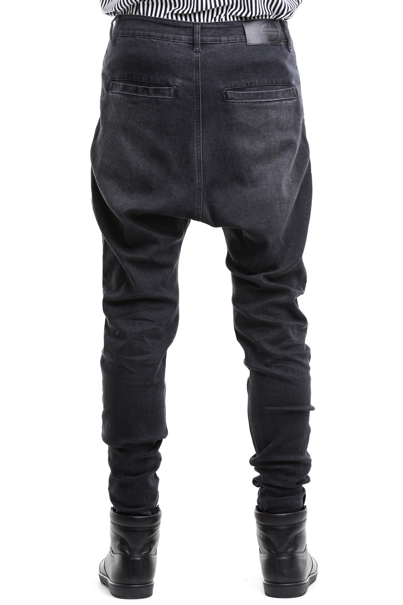 Black 12oz Jeans Made Up Of Thick Denim With Narrow Bottom - Rear View