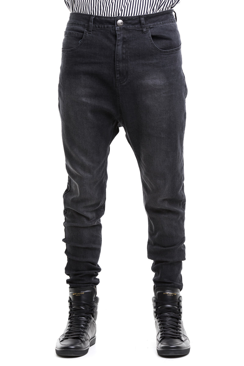 Black 12oz Jeans Made Up Of Thick Denim - Front View